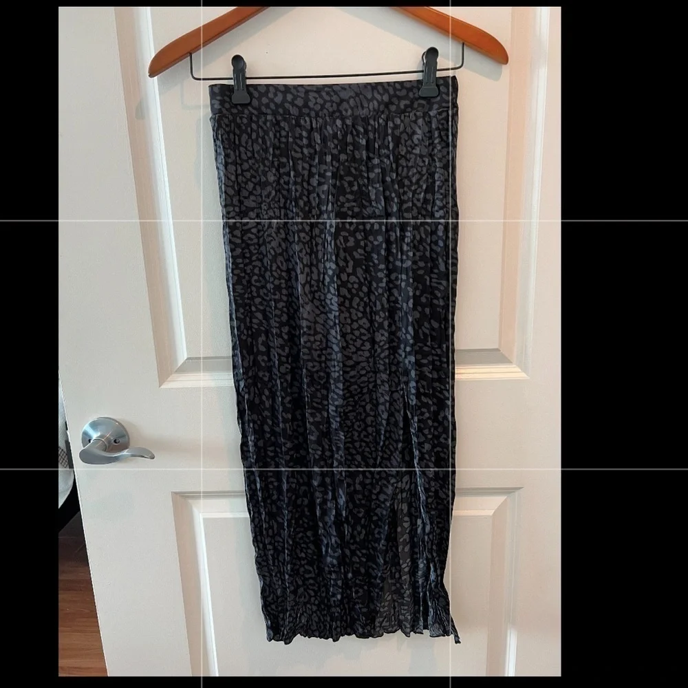Elan Leopard Print Skirt NWT